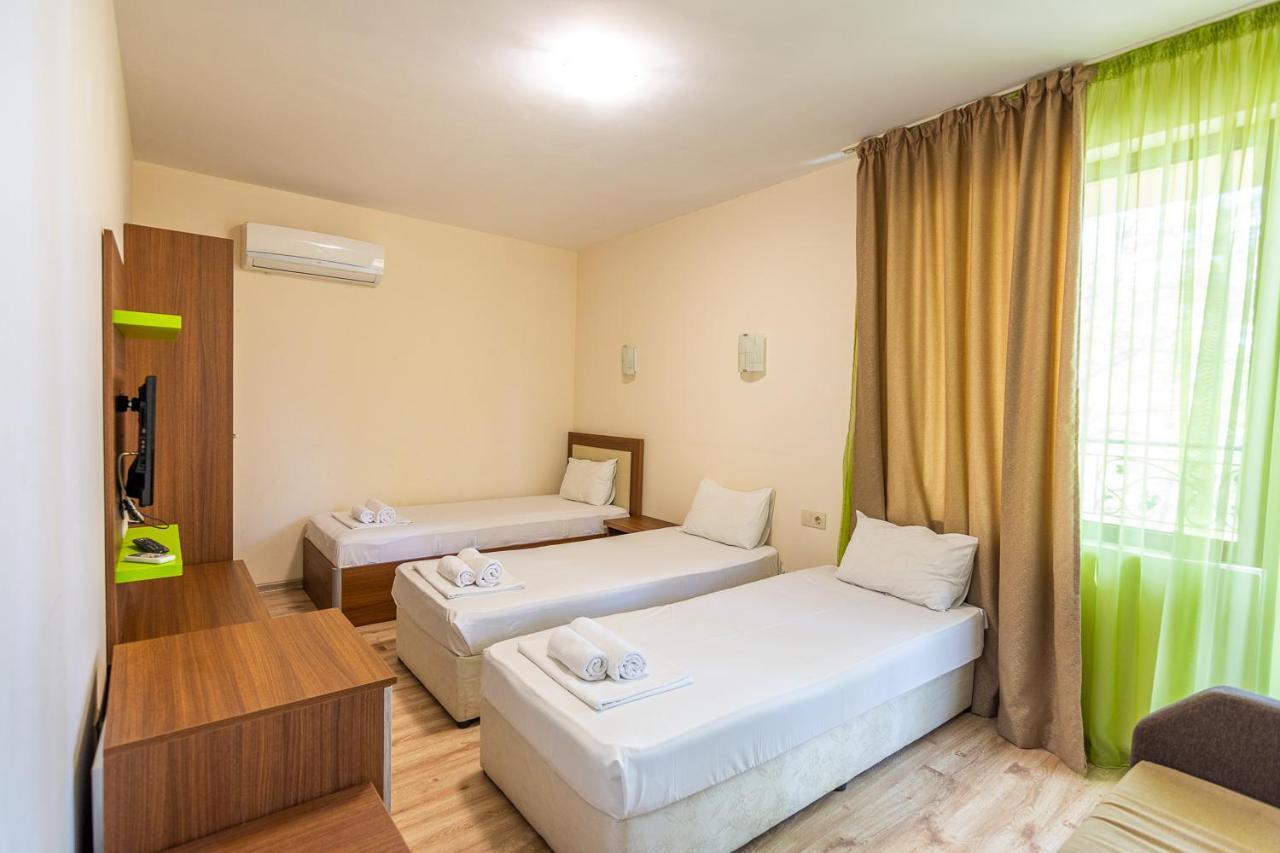 Eco Hotel Momata Kolarovo Exterior foto